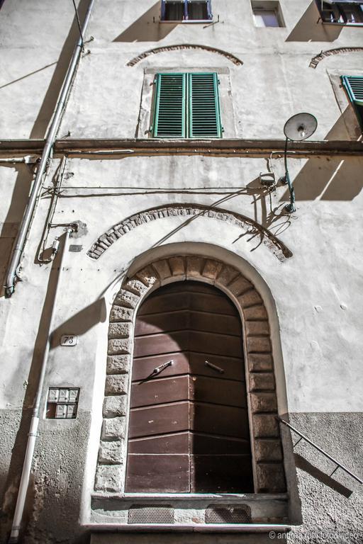 Il Rifugio Degli Innamorati...Di Lucca Exterior photo